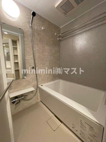K-COURT谷町四丁目の浴室