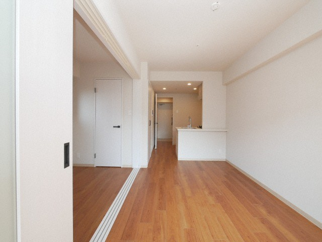 大阪市城東区新喜多１丁目の賃貸マンションの居間・リビング