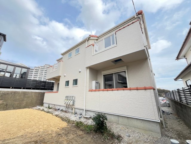 エターナルシー舞子台の外観