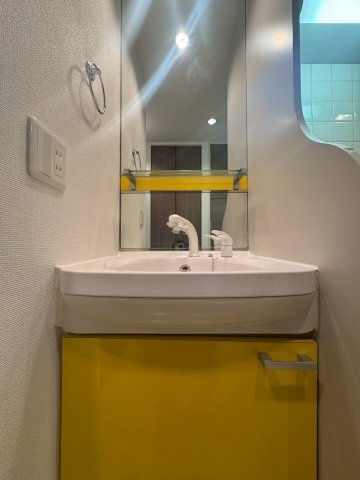 プレサンス大須観音駅前サクシード　名古屋市賃貸　仲介手数料無料の洗面所