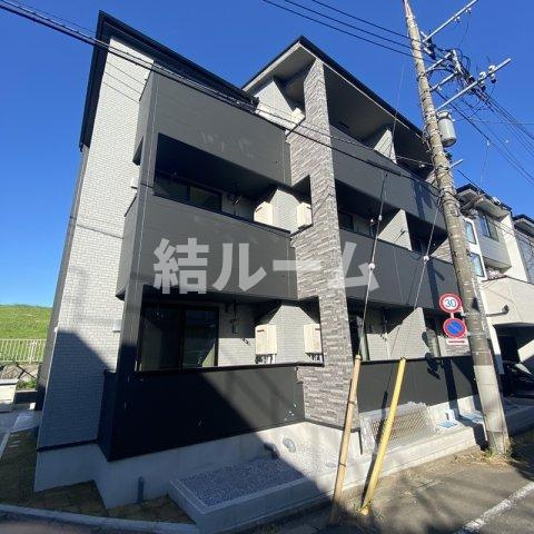 板橋区新河岸３丁目のアパート