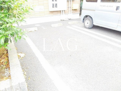 【駐車場】 | プラシードⅢ | 駐車場です。