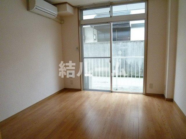 板橋区東新町１丁目の賃貸マンションの居間・リビング