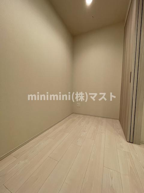 K-COURT谷町四丁目の洋室