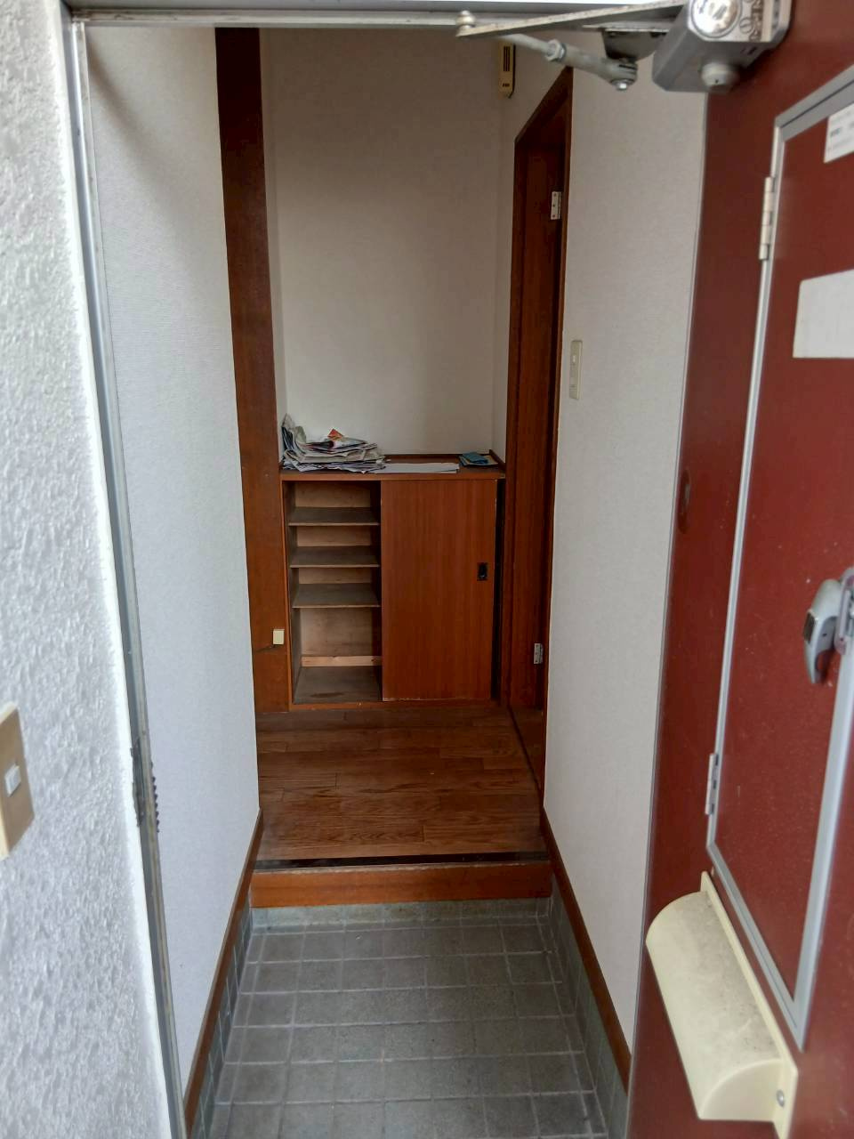 コスモハイツの玄関