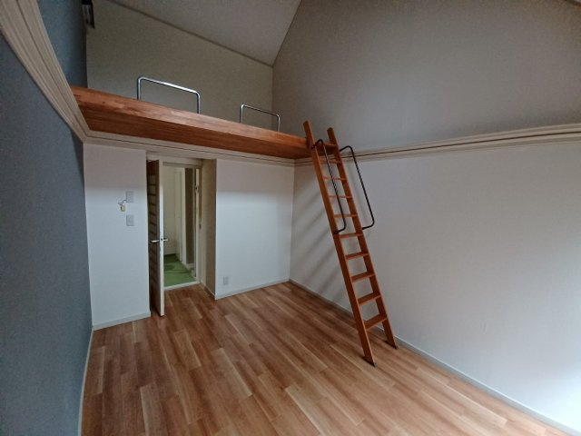 シティパレス鎌倉町の居間・リビング