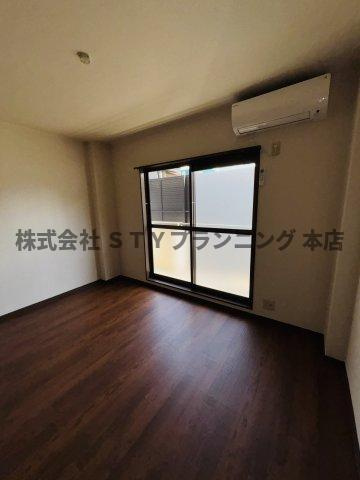 仲介手数料0円！LUMiNA 赤池 South Ⅱの洋室