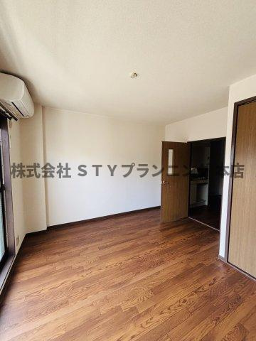 仲介手数料0円！LUMiNA 赤池 South Ⅱの洋室