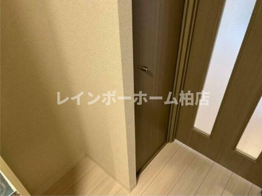特典：仲介手数料が無料です!!の内装|キッチン横のスペースです