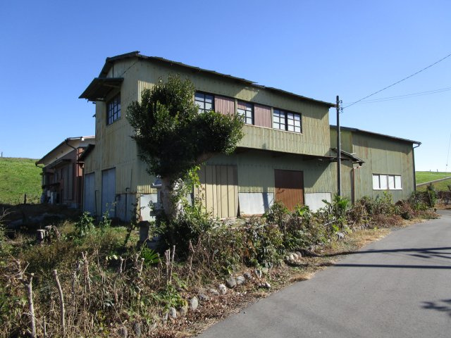 熊谷市玉作3775土地235坪の前面道路含む現地写真