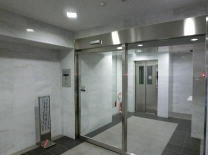 パレコート新宿のエントランス|建物の内部です