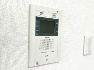 パレコート新宿のセキュリティ|モニター付きインターホンです