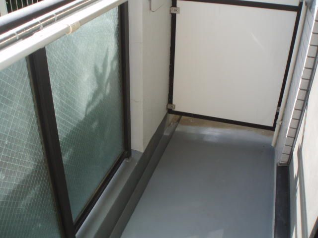 クリオ二俣川参番館のバルコニー