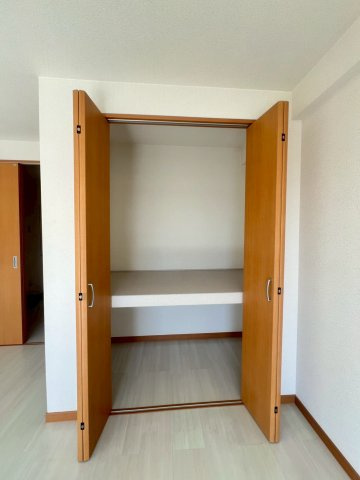 平成朝霧ハイツの収納