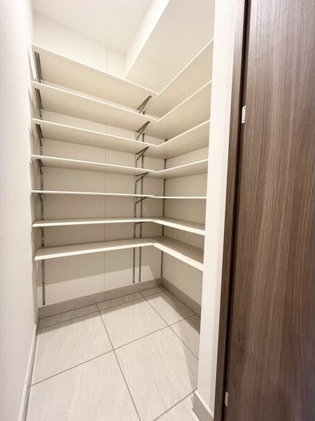 S-RESIDENCE上社南amante(アマンテ)の玄関