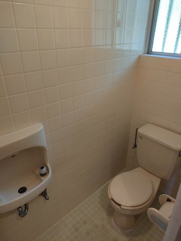 カレッジサイド平安のトイレ
