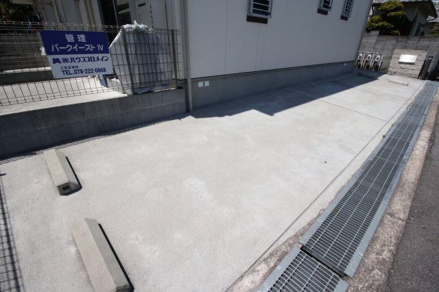 パークイーストⅤの駐車場|同社施工・イメージです。