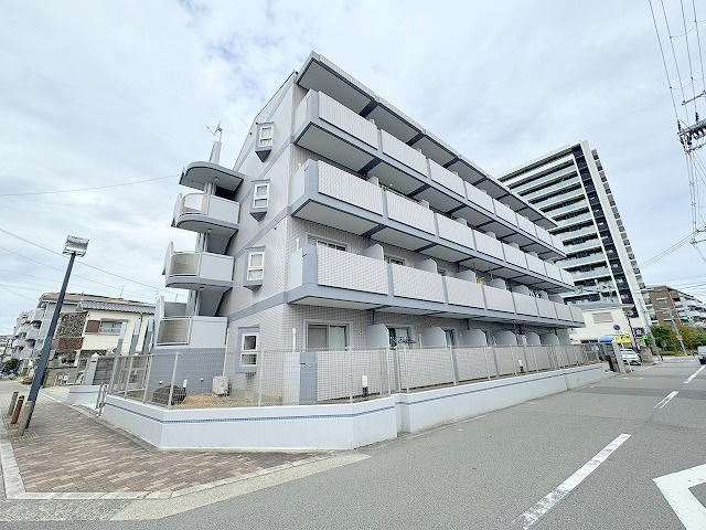グランベイ豊新の外観