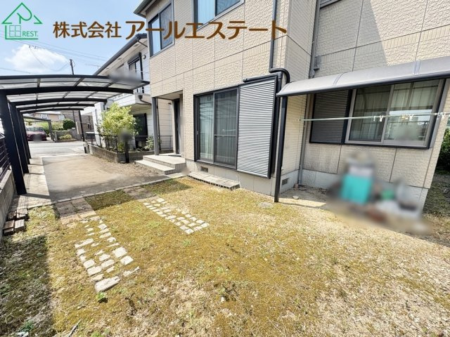 姫路市川西　　JR姫新線「余部駅」徒歩11分の庭
