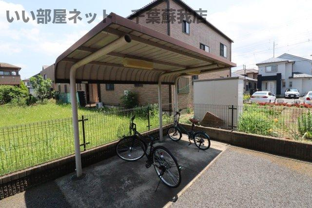 パールハイツ蘇我Ⅱの駐車場|駐車場があります