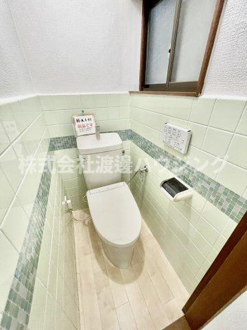 六万寺町貸家のトイレ