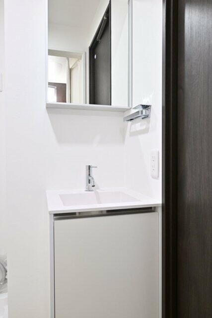 墨田区向島２丁目の賃貸マンションの洗面所