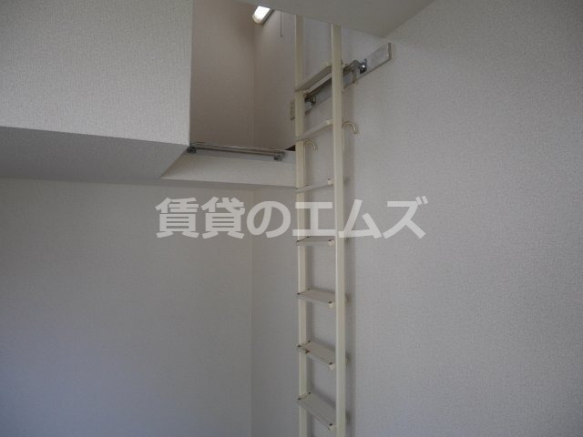 【居間・リビング】 | クラビレッジ竹下駅東 | クラビレッジ竹下駅東のハシゴ