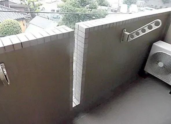 板橋区小茂根２丁目の賃貸マンションのバルコニー