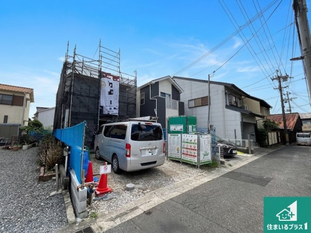 ●12(土)13(日)現地説明会　奈良市中辻町　第1期　限定1邸の前面道路含む現地写真|駅やスーパー、小学校・中学校等日常生活に欠かせない情報や道のりもご紹介いたしますのでお気軽にご相談ください。