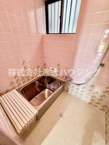 元町2丁目貸家の浴室