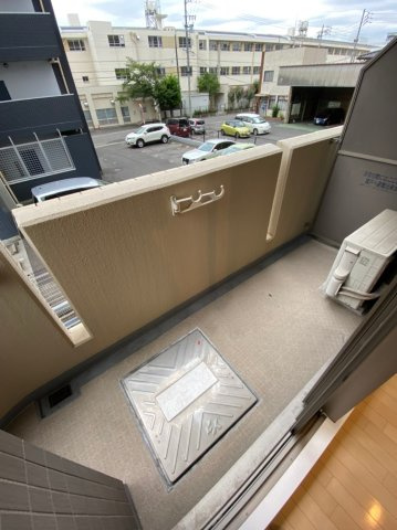 S-FORT金山　名古屋市賃貸　仲介手数料無料のバルコニー