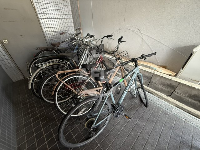 デイズ境川の駐車場|デイズ境川　駐輪場