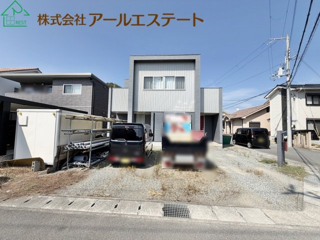 姫路市継　　中古戸建の駐車場
