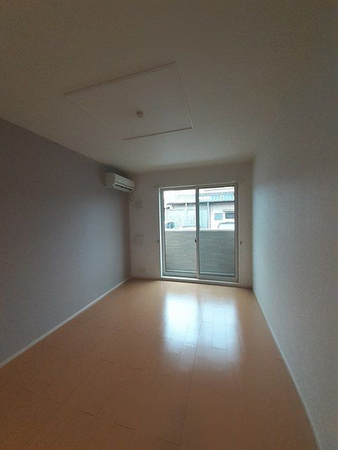 プリート　　刈谷市近郊の賃貸はクラスホーム刈谷店の居間・リビング