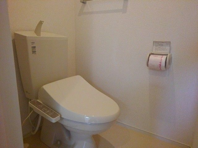 【トイレ】 | デスパシオ
