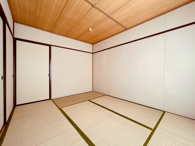明舞北　2号棟の寝室