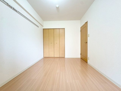 【寝室】 | サンスーシ南千里
