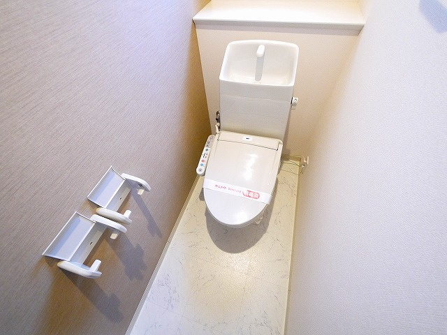 ルミナス（西菜畑町）のトイレ|落ち着いたトイレです