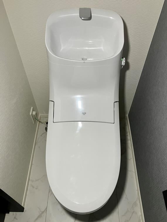 池尻戸建のトイレ