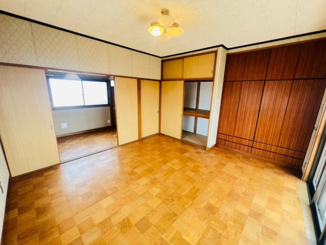 神の谷2丁目貸家の寝室