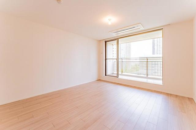 リバーポイントタワーの居間・リビング|※写真は同タイプ住戸です。