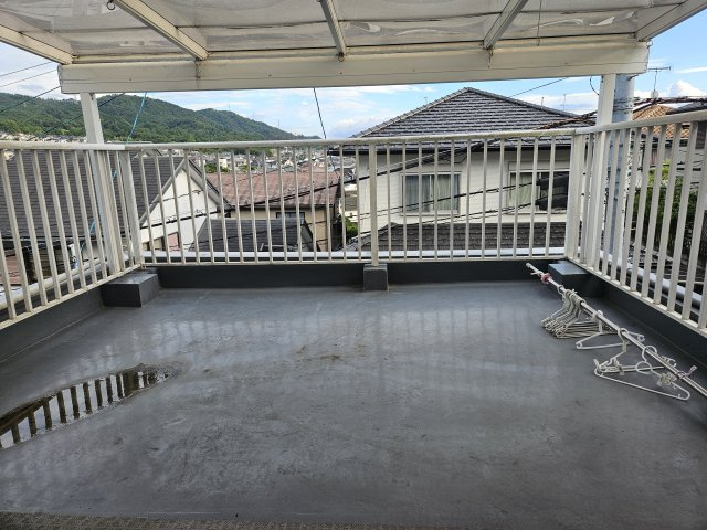 木幡御蔵山のバルコニー|お洗濯にも便利なバルコニー付き