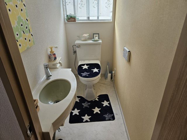 木幡御蔵山のトイレ|コンパクトで使いやすいトイレです