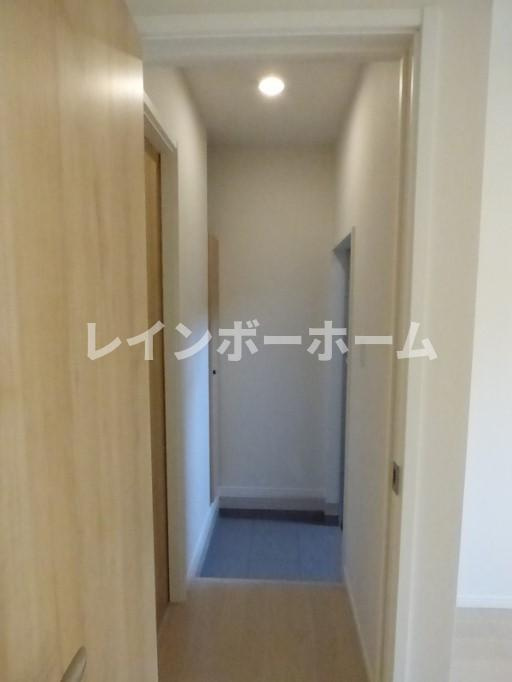 特典：仲介手数料が無料です!!の玄関|毎日通る玄関はこちらです