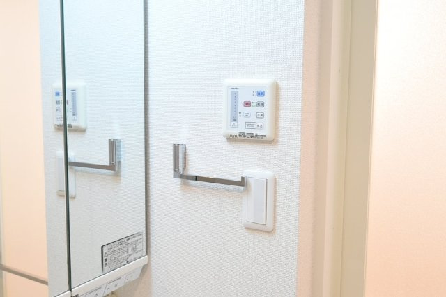 ステージファースト東新宿の設備|浴乾パネル