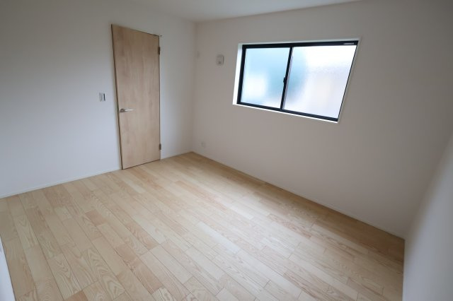 《仲介手数料無料》大宮区土手町１丁目131-1新築一戸建てミラスモの洋室|2階 6.6帖