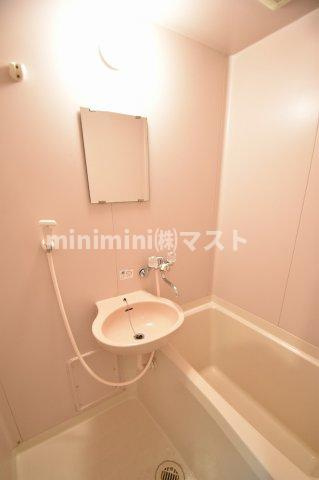 ∞中之島アンフィニの浴室