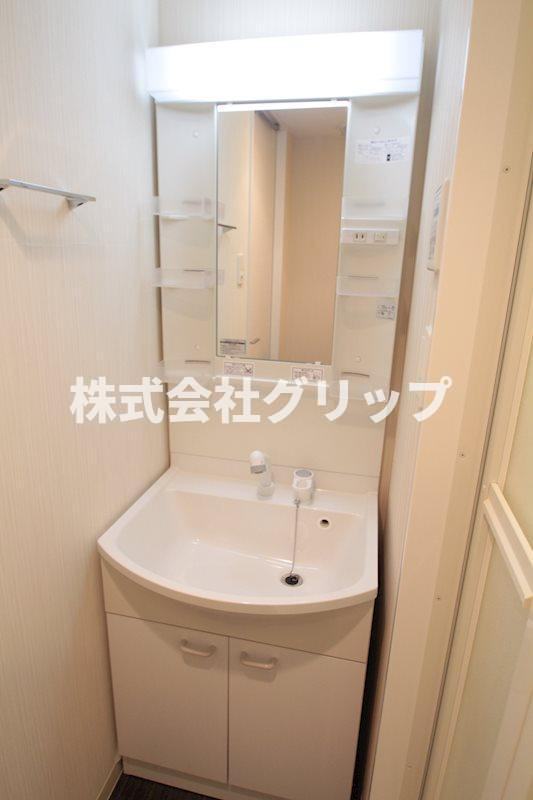 HY's YOKOHAMA LIGAREの独立洗面台