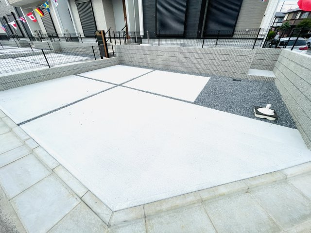 千葉市緑区あすみが丘８丁目の駐車場