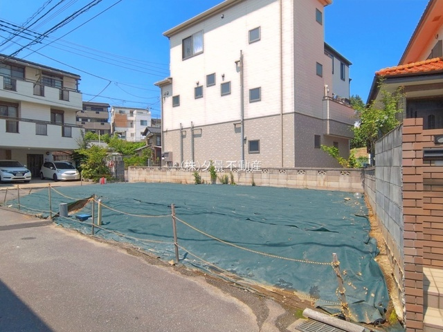 《仲介手数料無料》南区太田窪５丁目26-30新築一戸建てメルディア
